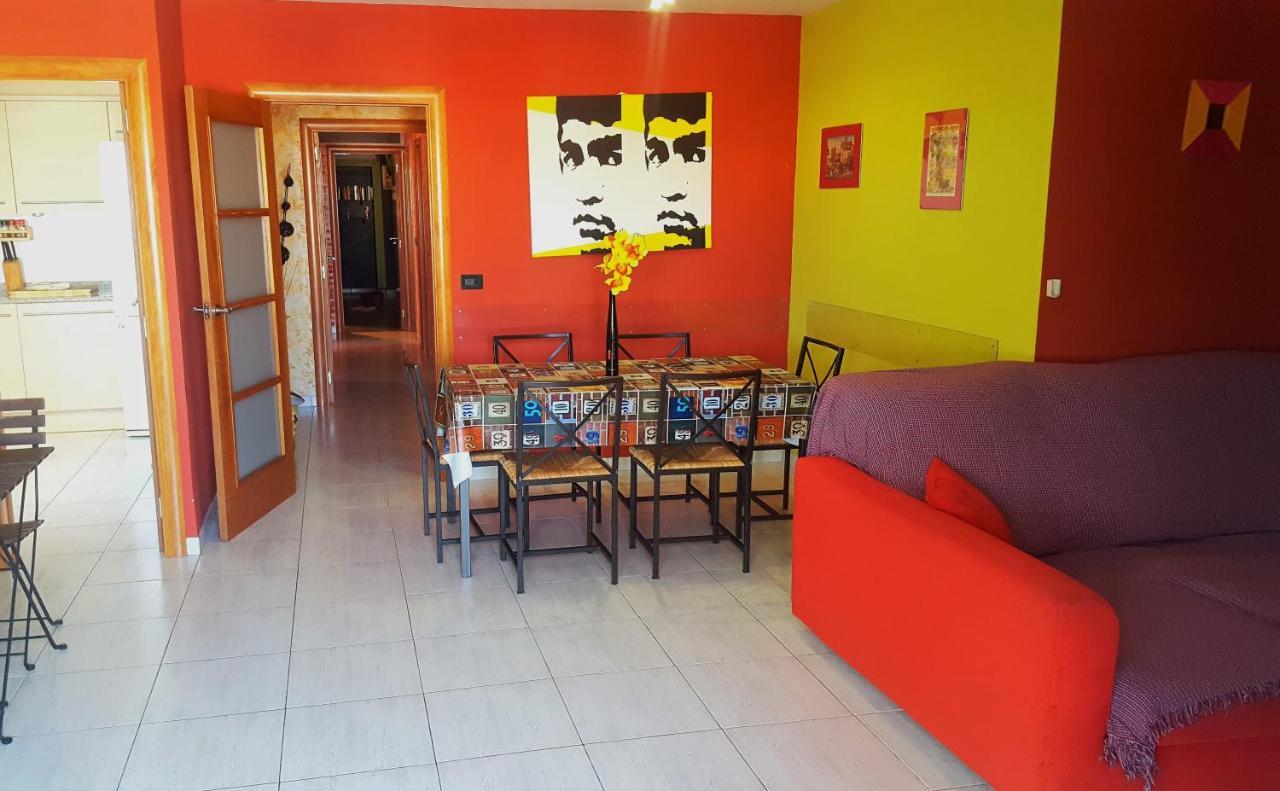 Apartamento Mediterraneo ปิเนดาเดมาร์ ภายนอก รูปภาพ