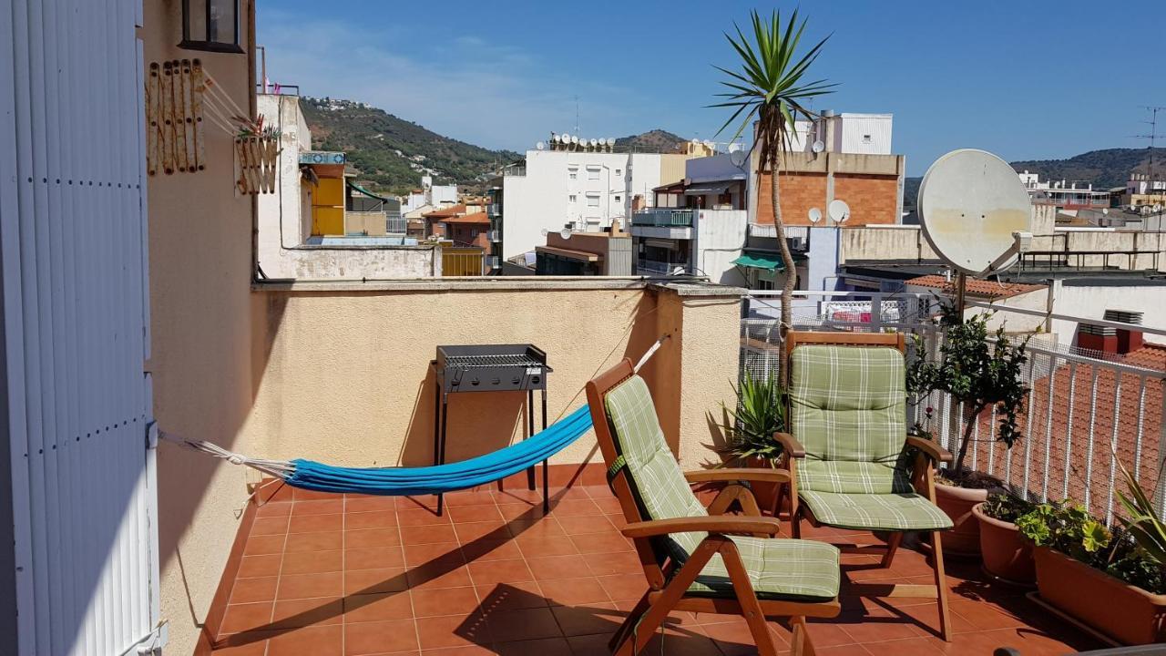 Apartamento Mediterraneo ปิเนดาเดมาร์ ภายนอก รูปภาพ