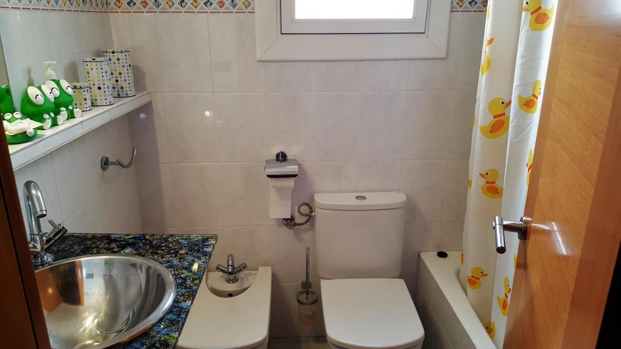 Apartamento Mediterraneo ปิเนดาเดมาร์ ภายนอก รูปภาพ