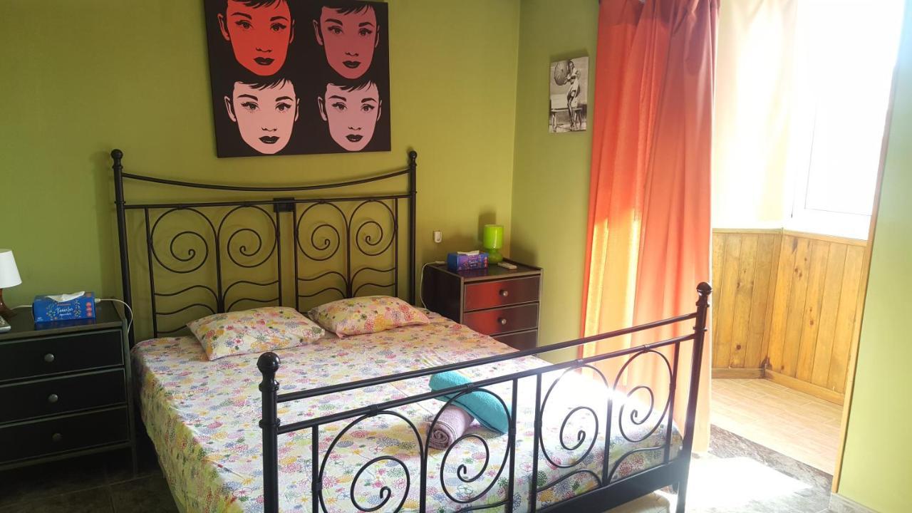 Apartamento Mediterraneo ปิเนดาเดมาร์ ภายนอก รูปภาพ